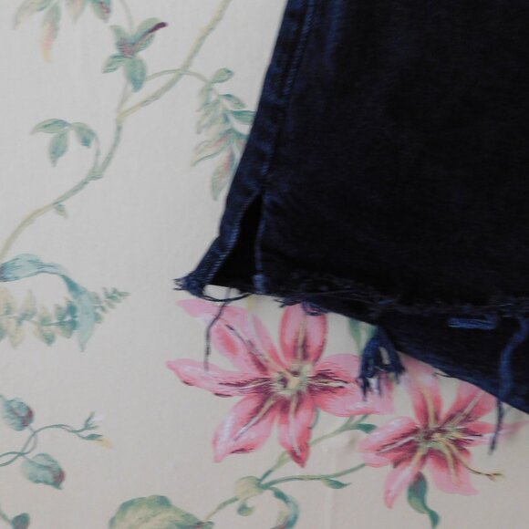 🦌 Abercrombie & Fitch High Rise The Mom Short Raw Hem Frayed Black Shorts - Picture 7 of 14